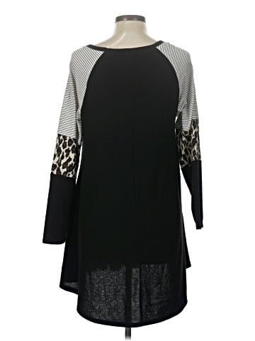 Larace Casual Dress (view 2)