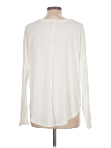 Bobi Long Sleeve T-Shirt (view 2)