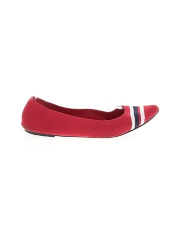 Mia Flats (view 1)