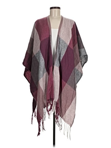 Woolrich Poncho (view 1)