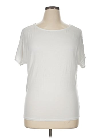 Korye Short Sleeve T-Shirt (view 1)