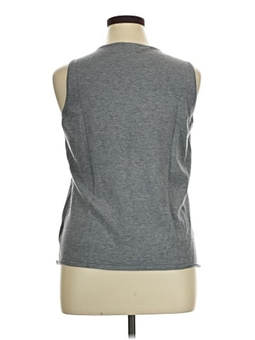 Roz & Ali Sleeveless T-Shirt (view 2)