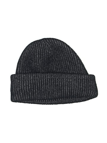 Madewell Beanie (view 1)