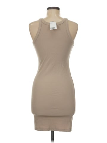 H&M Casual Dress (view 2)