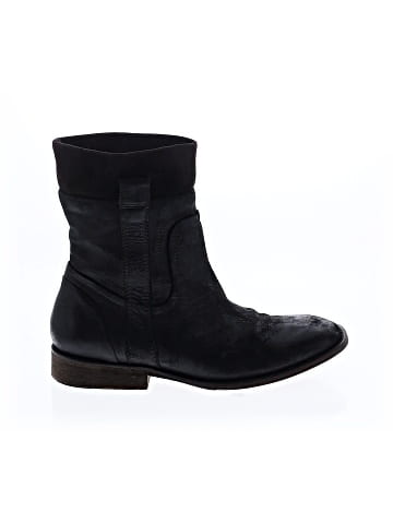 Donald J Pliner Boots (view 1)