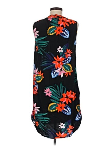 Old Navy Casual Dress (view 2)