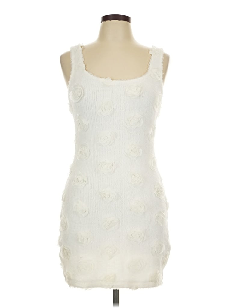 Pre-owned Lulus Cocktail Dress In Ivory