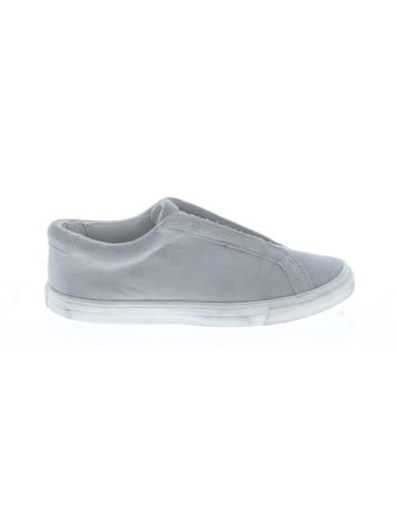 OAK Sneakers (view 1)