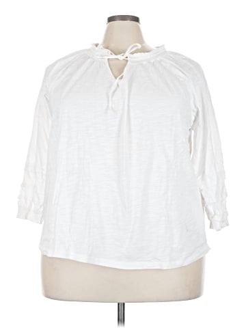 North Style 3/4 Sleeve Blouse (view 1)