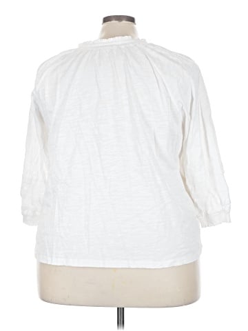 North Style 3/4 Sleeve Blouse (view 2)