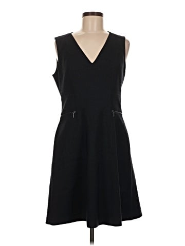 Elie Tahari Casual Dress (view 1)
