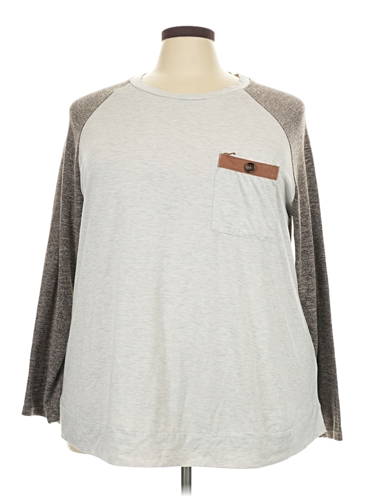 Pre-owned Bloomchic 3/4 Sleeve T-shirt In Gray