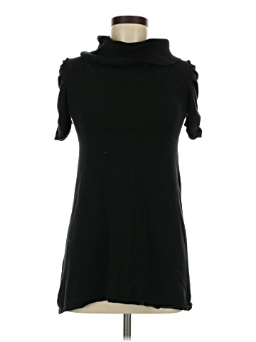 Vanity Short Sleeve Top (view 1)