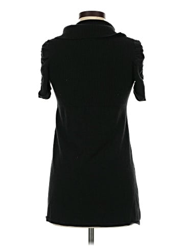 Vanity Short Sleeve Top (view 2)
