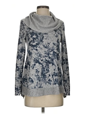 Cupio Pullover Sweater (view 1)