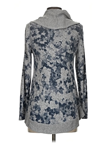 Cupio Pullover Sweater (view 2)