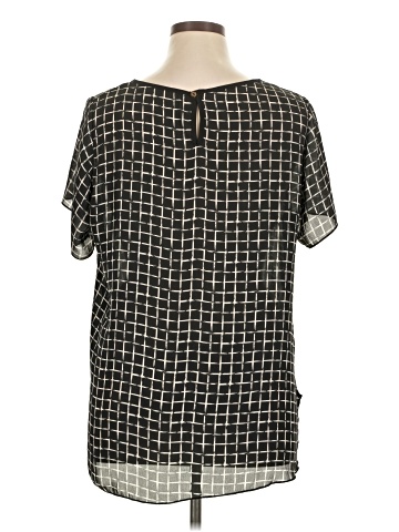 Moa Moa Short Sleeve T-Shirt (view 2)