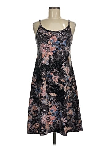 Plume and Thread Casual Dress (view 1)