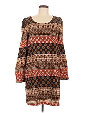 Tinley Road Casual Dress (view 1)