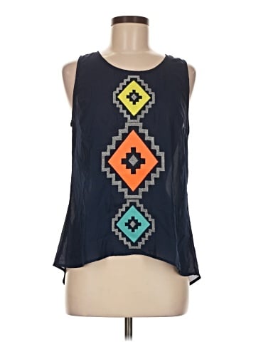 Lulumari Sleeveless Blouse (view 1)