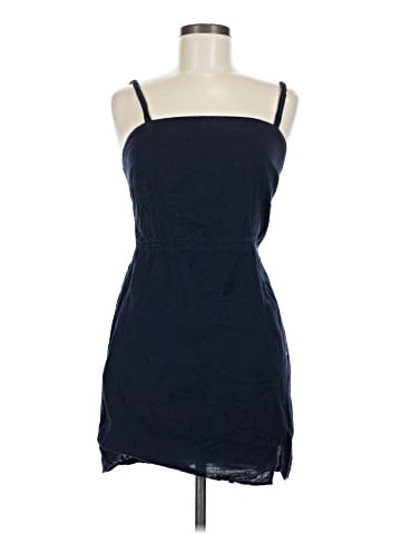 Abercrombie & Fitch Cocktail Dress (view 1)