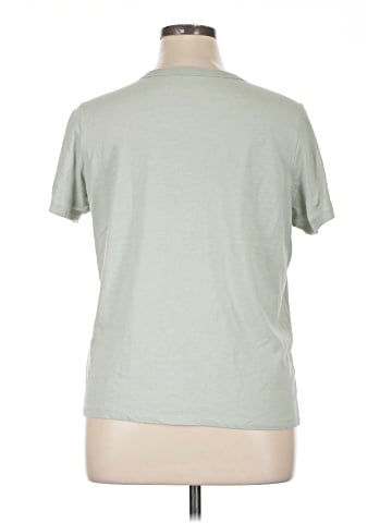 Zoe+Liv Short Sleeve T-Shirt (view 2)