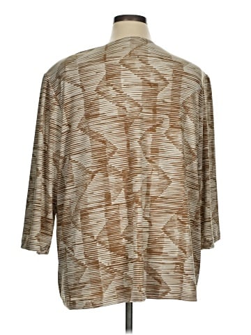 Vikki Vi 3/4 Sleeve Top (view 2)