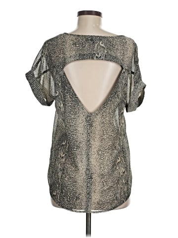 Lucca Couture Short Sleeve Blouse (view 2)