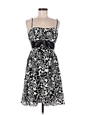 White House Black Market Cocktail Dress (view 1)