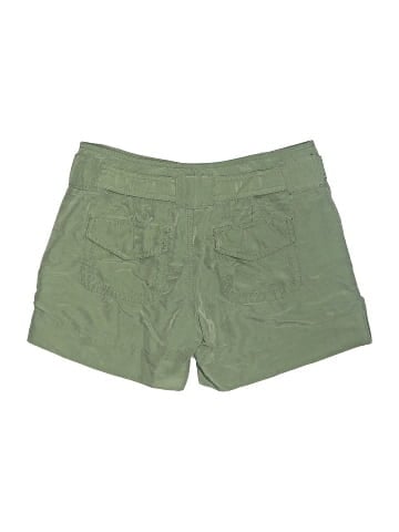 En Creme Khaki Shorts (view 2)