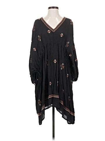 Twelfth Street by Cynthia Vincent Casual Dress (view 1)