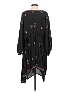 Twelfth Street by Cynthia Vincent Casual Dress (view 2)