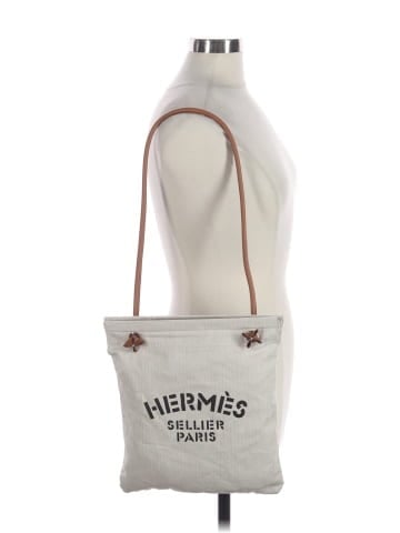 Hermès Herringbone Canvas Toile Aline Grooming Bag (view 2)