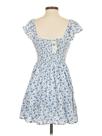 Hollister Casual Dress (view 2)