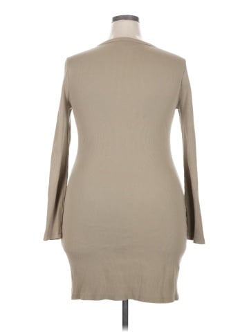 Universal Thread Casual Dress (view 2)