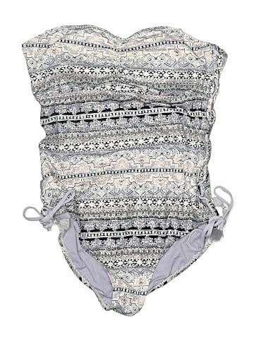 Ambrielle Swimsuit Bottoms (view 1)