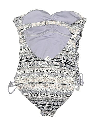 Ambrielle Swimsuit Bottoms (view 2)