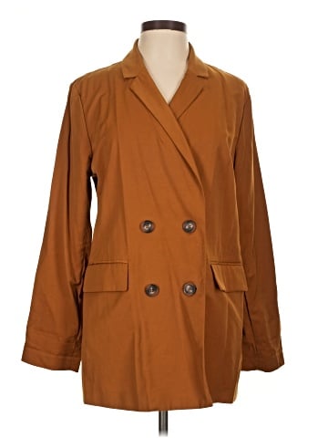 Elizabeth and James Blazer (view 1)