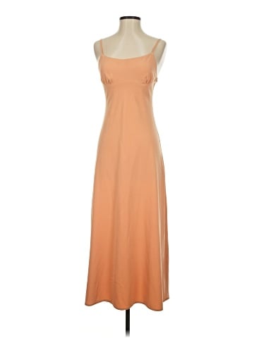 Le Lis Casual Dress (view 1)