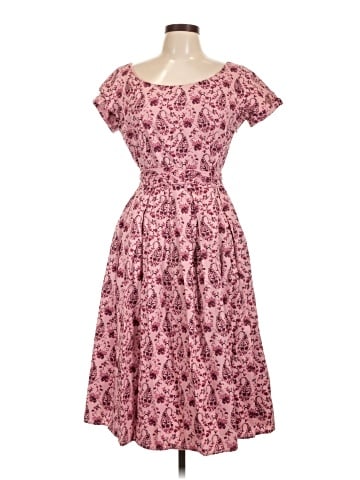 Gal Meets Glam Casual Dress (view 1)