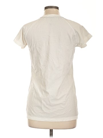 Lululemon Athletica Short Sleeve T-Shirt (view 2)