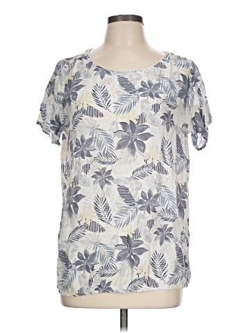 Yest Short Sleeve T-Shirt (view 1)