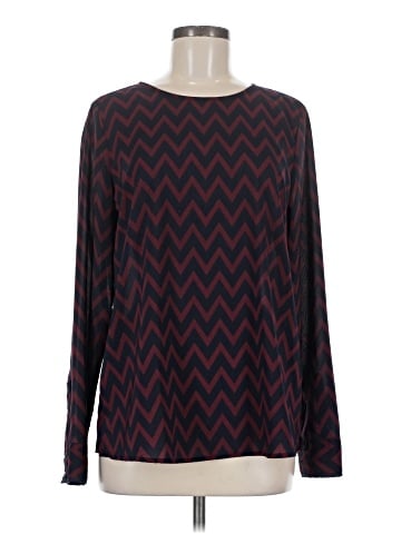 The Limited Long Sleeve Top (view 1)