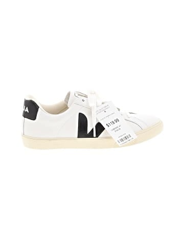 VEJA Sneakers (view 1)