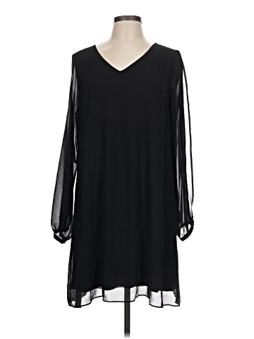 Gianni Bini Casual Dress (view 1)
