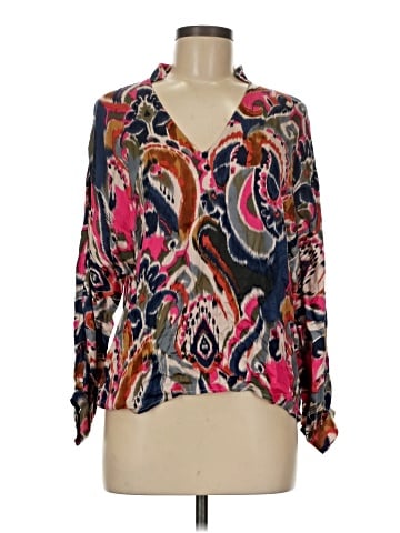 Vilagallo 3/4 Sleeve Blouse (view 1)