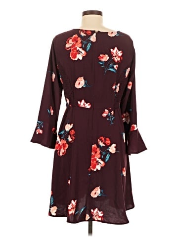Old Navy Casual Dress (view 2)