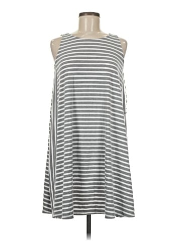 Thyme and Honey Casual Dress (view 1)