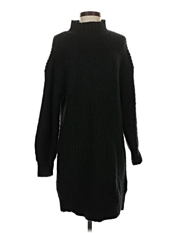 Old Navy Casual Dress (view 1)