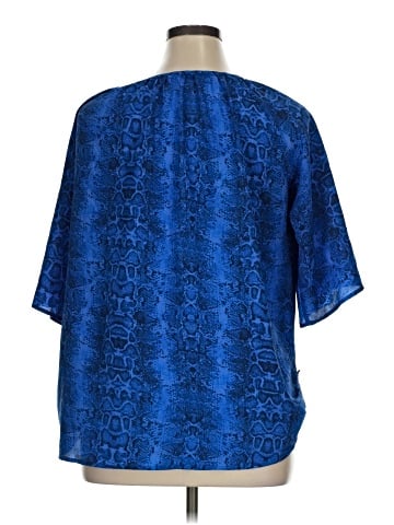Violet & Claire Short Sleeve Blouse (view 2)